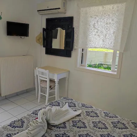 Apartment Karidia Asprogerakata