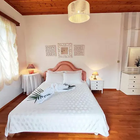 Apartment Karidia Asprogerakata