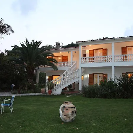 Apartment Karidia Asprogerakata