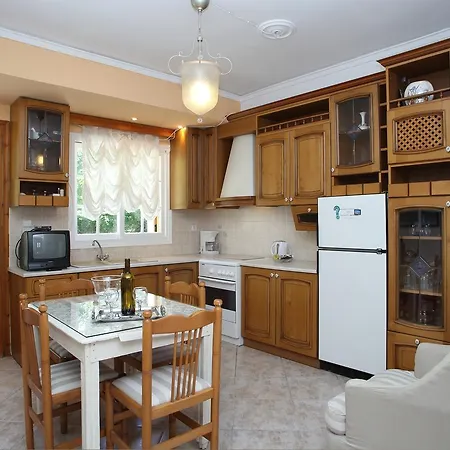 Karidia Apartment *