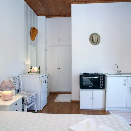 Lägenhet Karidia Asprogerakata