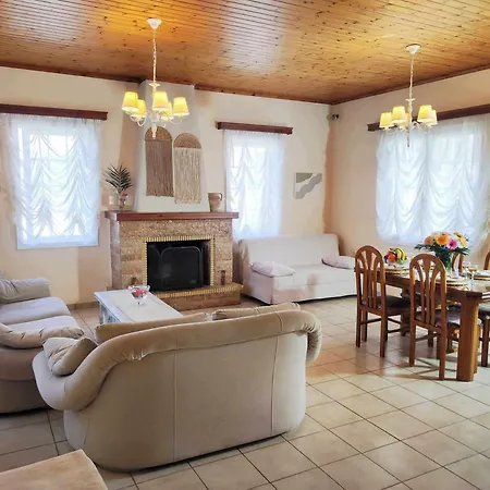 Apartament Karidia