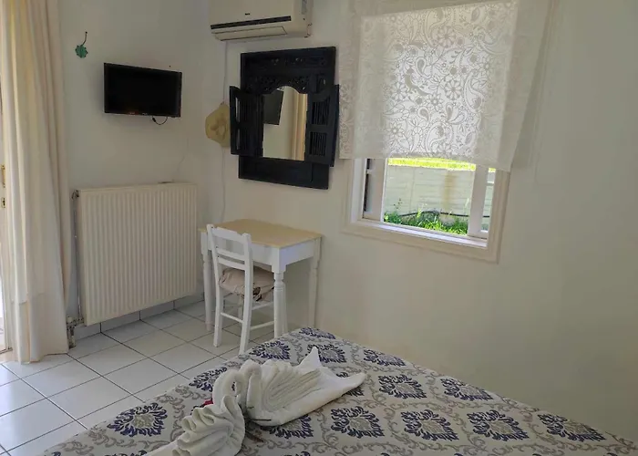 Apartment Karidia Asprogerakata